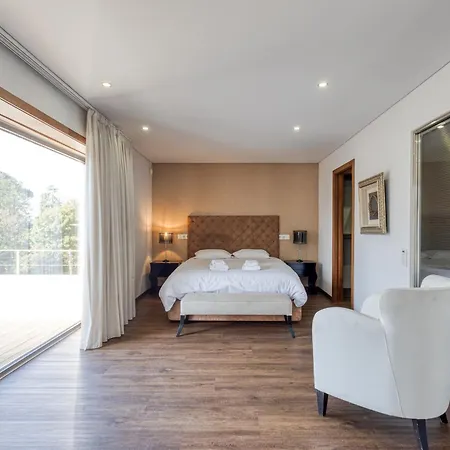 On - Luxury House - Pool & Parking & Pet Friendly * Porto