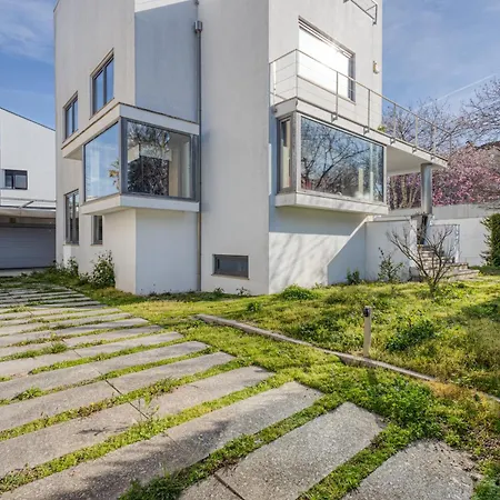On Luxury House - Pool & Parking Holiday home Porto