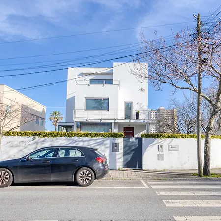 On Luxury House - Pool & Parking Porto