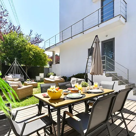 On - Luxury House - Pool & Parking & Pet Friendly Feriehus Porto