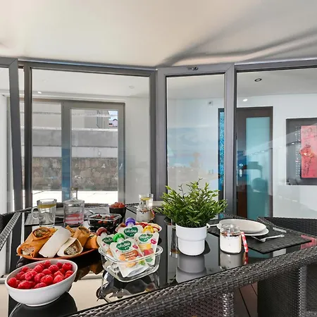 Feriehus On - Luxury House - Pool & Parking & Pet Friendly