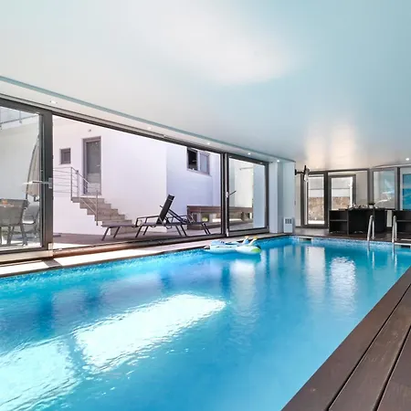 Feriehus On - Luxury House - Pool & Parking & Pet Friendly *