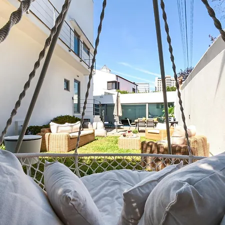 On - Luxury House - Pool & Parking & Pet Friendly Feriehus