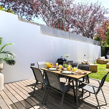 On - Luxury House - Pool & Parking & Pet Friendly Дом отдыха *