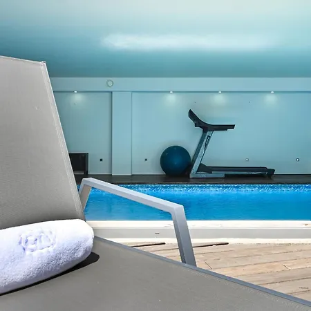 On - Luxury House - Pool & Parking & Pet Friendly Feriehus Porto